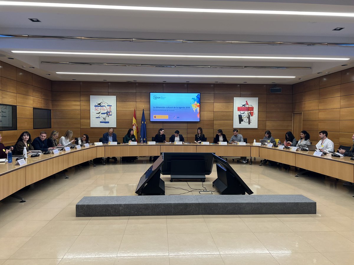 🖼️ Damos comienzo al evento sobre la dimensión cultural de la #Agenda2030, junto al <a href="/MSocialGob/">Ministerio de Derechos Sociales, Consumo y A2030</a>. 

Puedes seguirlo en: youtube.com/live/mwRlMZD4u…