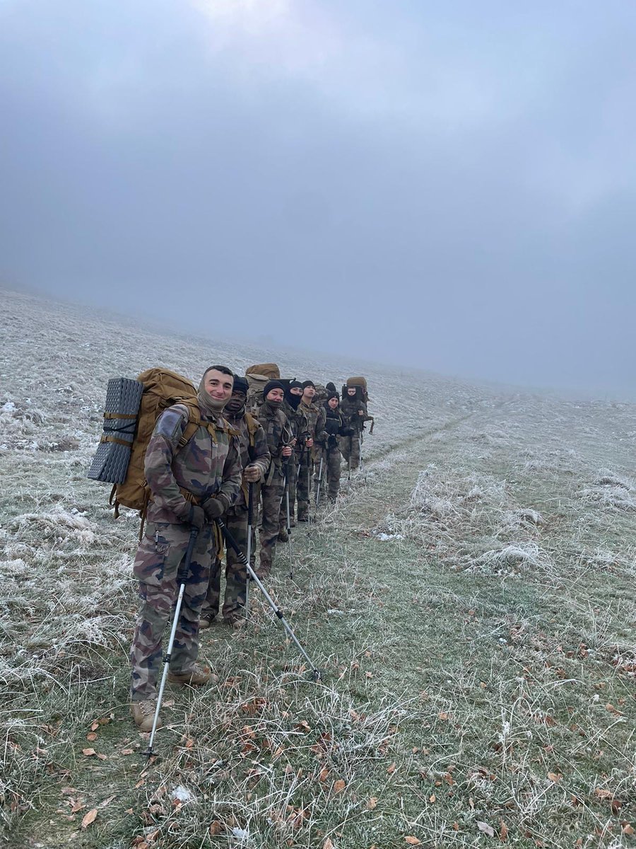 Semaine d’aguerrissement en montagne réussie pour la 1ère compagnie ! Entre spéléologie, marche en altitude et franchissement, nos transmetteurs ont repoussé leurs limites tout en consolidant leur esprit d’équipe. 📡⚡️

<a href="/armeedeterre/">Armée de Terre</a> <a href="/armeeszne/">Armées Zone Nord-Est</a> <a href="/CATNC_FR/">CATNC</a>