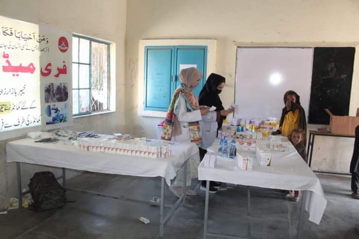 OFFICIAL_PYOP's tweet photo. ضلع خیبر:وادی تیراہ کے دور دراز علاقوں ملک نادر شاہ کلی میں پیٹریاٹک یوتھ آف پاکستان اور فرنٹیئر کور کے تعاون سے فری میڈیکل کیمپ کا انعقاد کیا گیا۔ کیمپ میں 763 مریضوں کا طبی معائنہ کیا گیا اور ضرورت مندوں میں مفت ادویات تقسیم کی گئیں۔ https://t.co/o1wiwRERAg