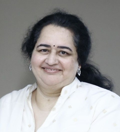 Lifetime Member Alert: IIMCAA welcomes Dr. Aparna Dwivedi (HJ, Delhi | 1992-93). She is a seasoned communication specialist with experiences in media, academia, consulting, and digital. Aparna revamped NewsX and Prime News; worked at Aajtak, Star News, and NDTV; contributed to