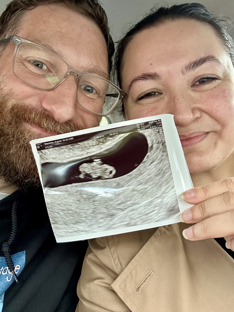 SharAugust's tweet image. .@StuDickman and I have been on a long and difficult journey, but we can finally share our news: tiny human/ giant baby joining us in April!