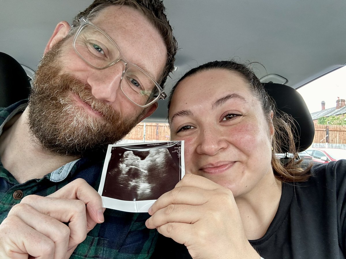SharAugust's tweet image. .@StuDickman and I have been on a long and difficult journey, but we can finally share our news: tiny human/ giant baby joining us in April!