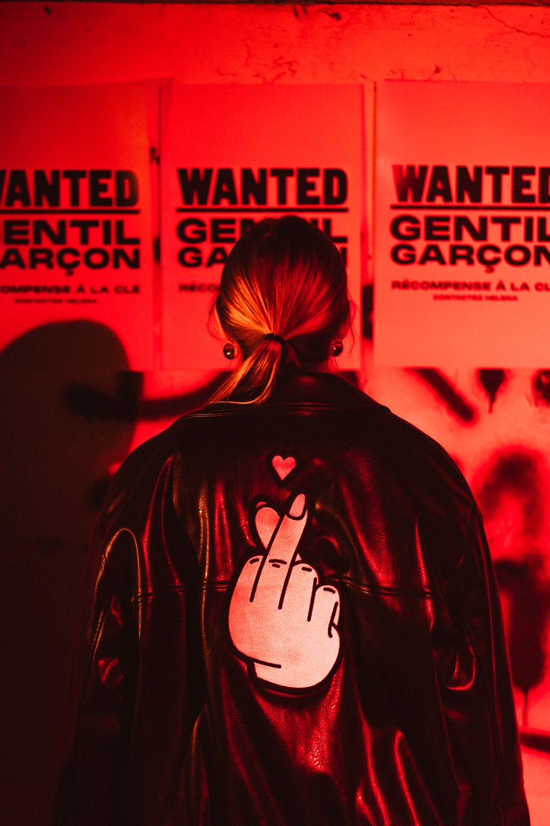 Helena dans sa ✨ bad girl ✨ era !