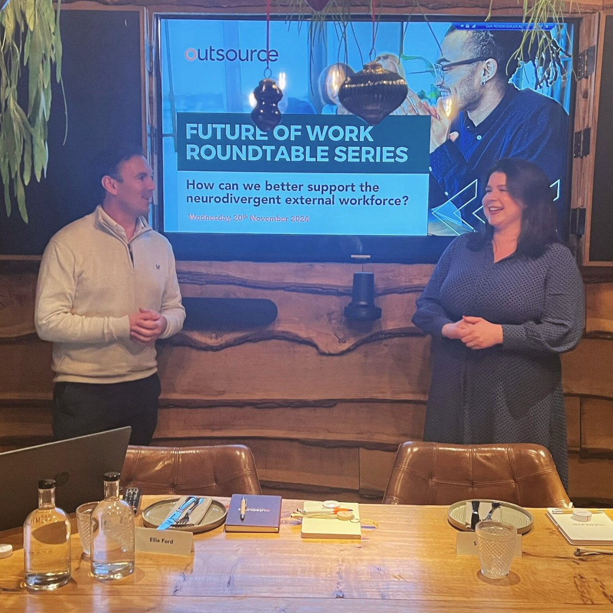 Outsource UK tweet media