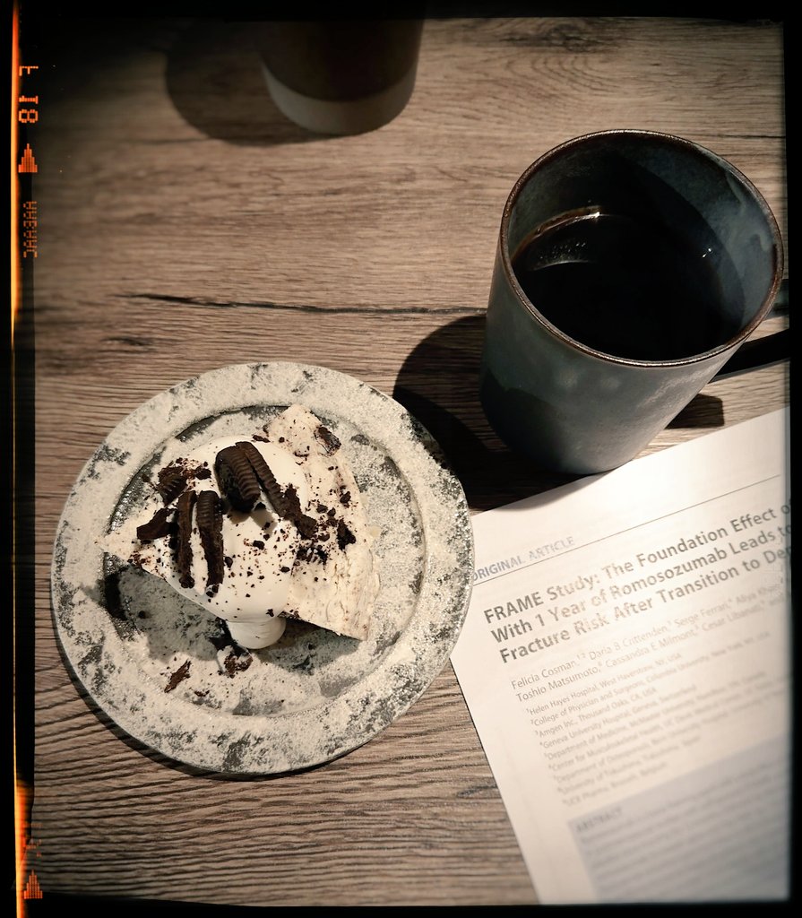 lunatic_cafe_'s tweet photo. 🍰𝕆𝕣𝕖𝕠 ℝ𝕒𝕣𝕖 ℂ𝕙𝕖𝕖𝕤𝕖𝕔𝕒𝕜𝕖
オレオが在るだけでビジュの幸せ感UPするよね♪
#ぅなのcafe日記
#EVENITY https://t.co/czG9LlZsaH