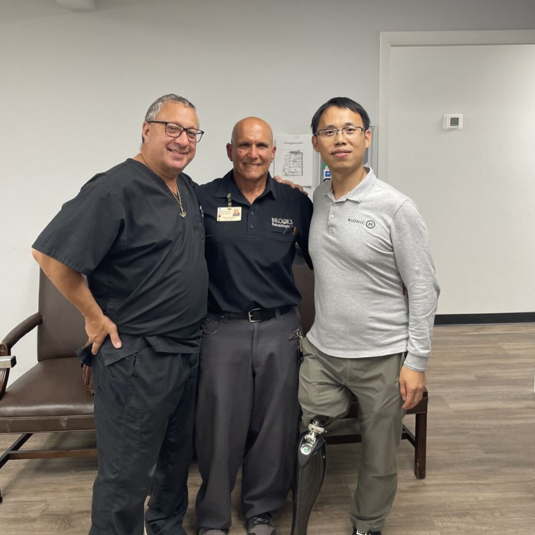 BionicM_USA's tweet image. &quot;Our demo event in Jacksonville was a success🦿!!&quot;

Grateful to Brooks Rehabilitation, Bremer Orthotics, and all who joined us. Feedback from Dr. Weiss, PT Pompilio, and patients inspires us to keep transforming mobility! 

#BionicM #BioLeg #PoweredKnee #Prostheticleg