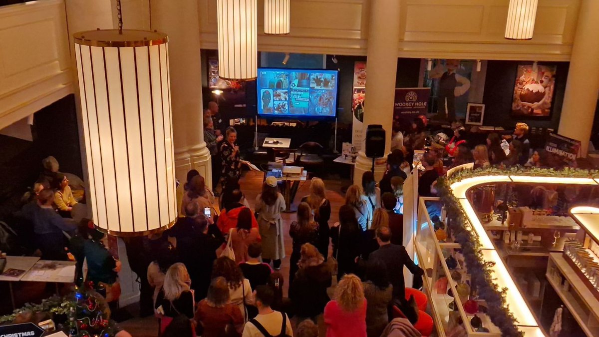 Visit West launches Christmas to media in Bath and Bristol 
buff.ly/4fNxvjr