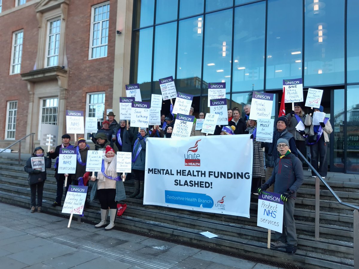 TALKING THERAPY IN DERBYSHIRE UNDER THREAT

UNISON and Unite members protest against the privatisation of talking therapy services in Derbyshire

Workers and residents are calling on the ICB and Derbyshire Healthcare NHS Trust to ensure this service is kept within the NHS 💜
