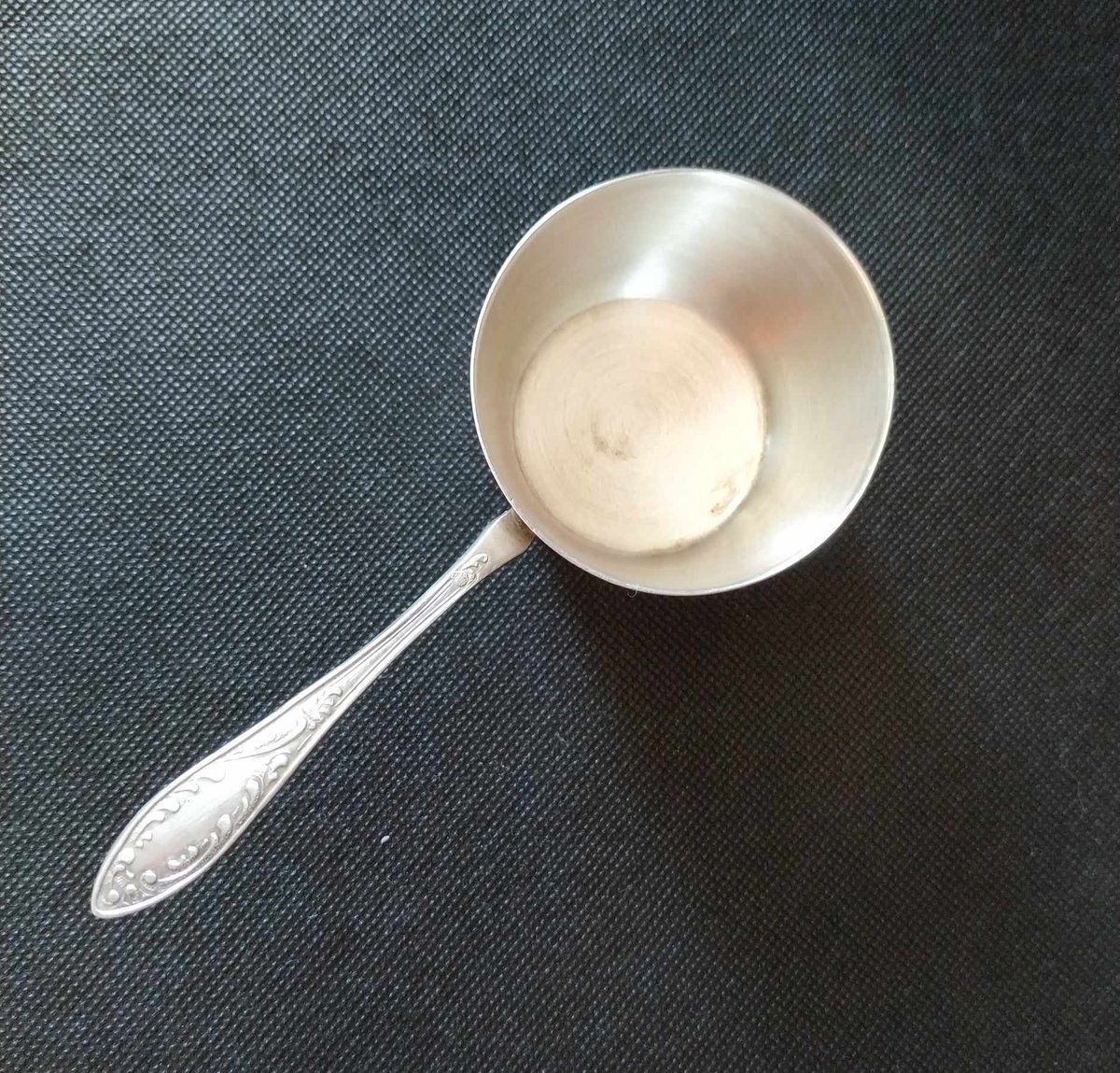 VintageSoviet's tweet photo. #Melchior #Scoops #vintage #coffeescoops #Set of 5, #servingspoons #spoons scoop #USSR 

https://t.co/RYRncIx05z https://t.co/FcU3g8ziWL