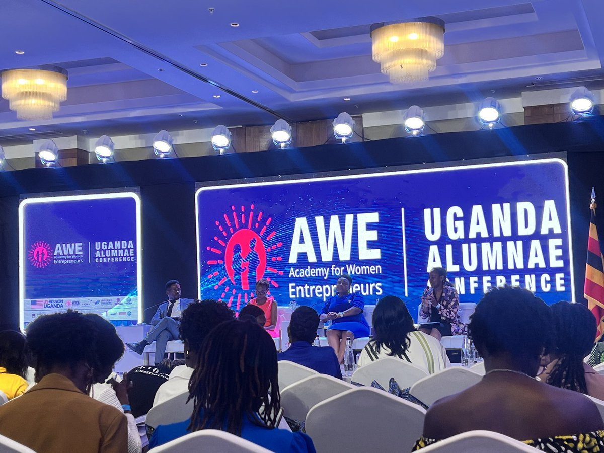xytun's tweet image. Representing @afro_oil at the Academy for Women Entrepreneurs conference! Incredible energy, inspiring vibes, and powerful conversations with amazing women entrepreneurs at this @AweAlumnae event.
#AWEConferenceUG2024 
#AWEInUganda
#AWEnergized