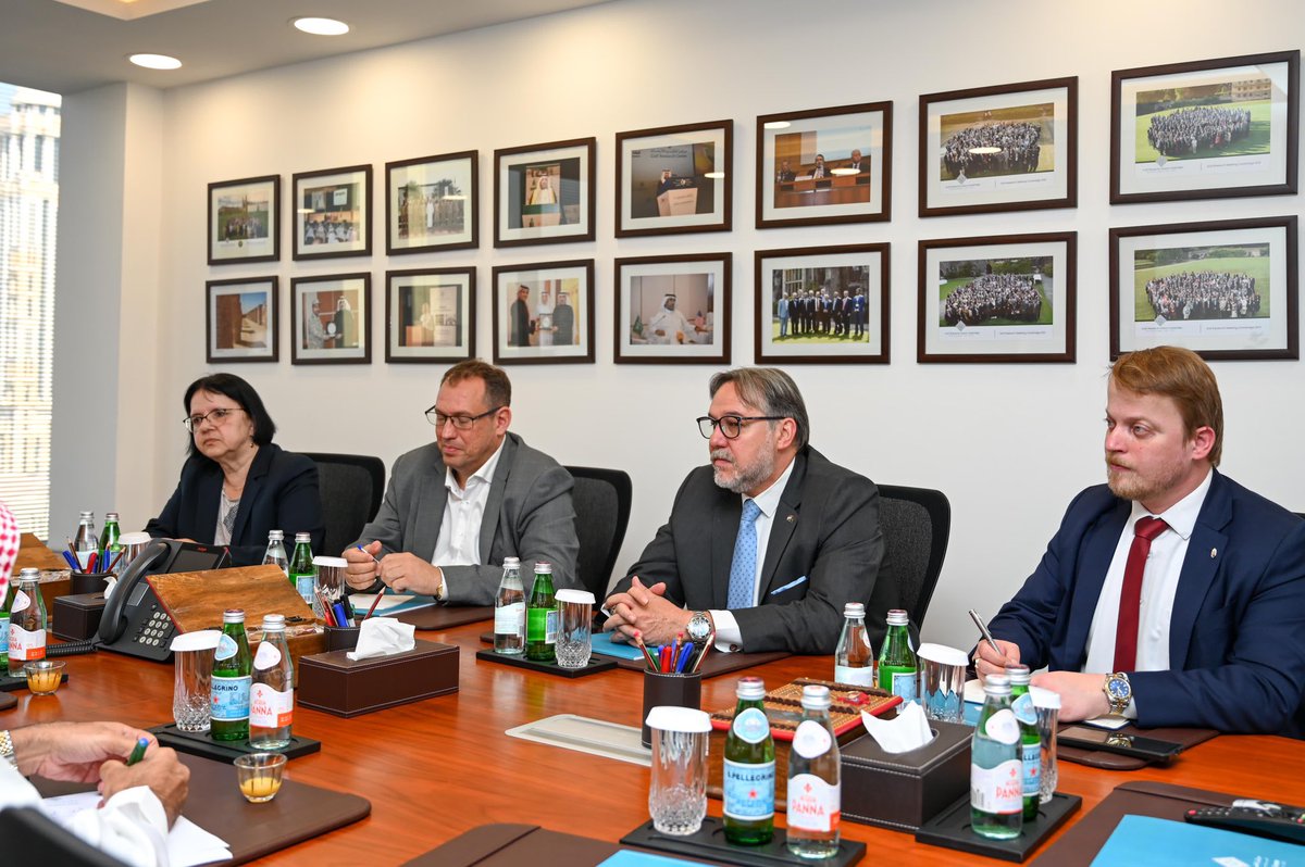 Gulf_Research's tweet photo. Dr. Ahmed Sager, Vice President of the Gulf Research Center (GRC) and GRC’s Senior Team received this morning at the GRC’s office in Riyadh H.E. Balázs Selmeci, Ambassador of the Republic of Hungary to the Kingdom of Saudi Arabia @HUNGARYinSAUDI, Mr. Sándor Major, Deputy Head of Mission, Dr. N. Rózsa Erzsébet, and Dr. László Csicsmann. Many different thoughts and ideas were exchanged on regional and international issues during the visit.