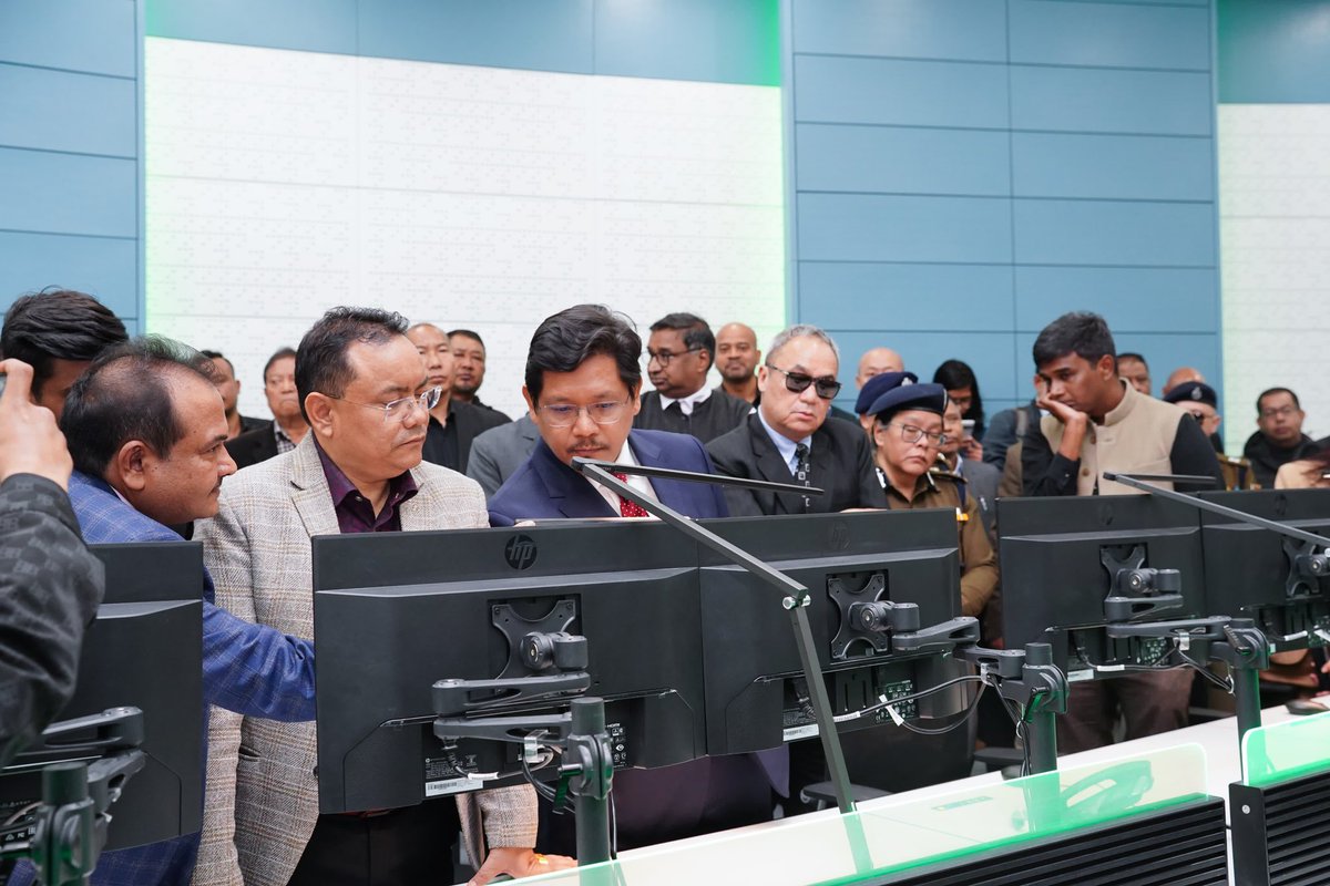 CMO_Meghalaya's tweet photo. The ICCC will streamline information gathering and real-time monitoring, supporting swift data analysis for informed decision-making. The ICCC will empower the Government to anticipate emergencies, synchronize response efforts, and refine city operations. https://t.co/lclBqFAWhC