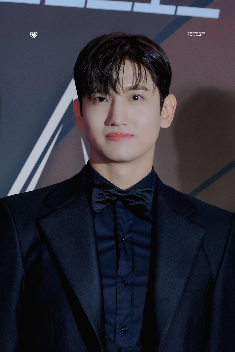 audhmz's tweet photo. 241116 KGMA 레드카펫
최강창민 얼굴 정면은 정말 느좋이다.. ⁺⊹˚ 
#최강창민 #MAXCHANGMIN #CHANGMIN #チャンミン https://t.co/OVLz73jgSt