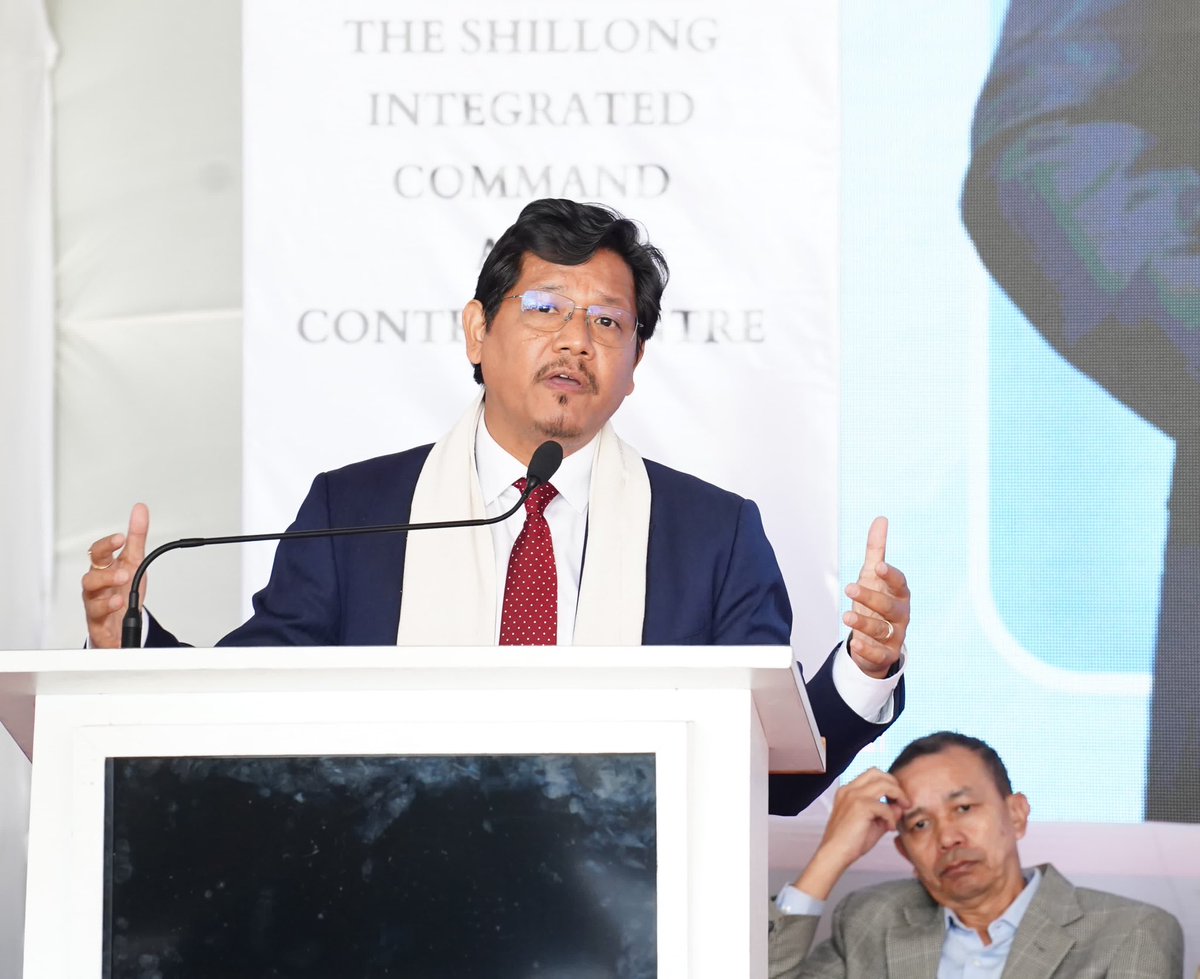 CMO_Meghalaya's tweet photo. HCM informed that the Government is leveraging IT capabilities to drive decision-making in various sectors. HCM noted that the ICCC will foster departmental collaboration to resolve issues and enhance citizen well-being. https://t.co/K5j38sjaye