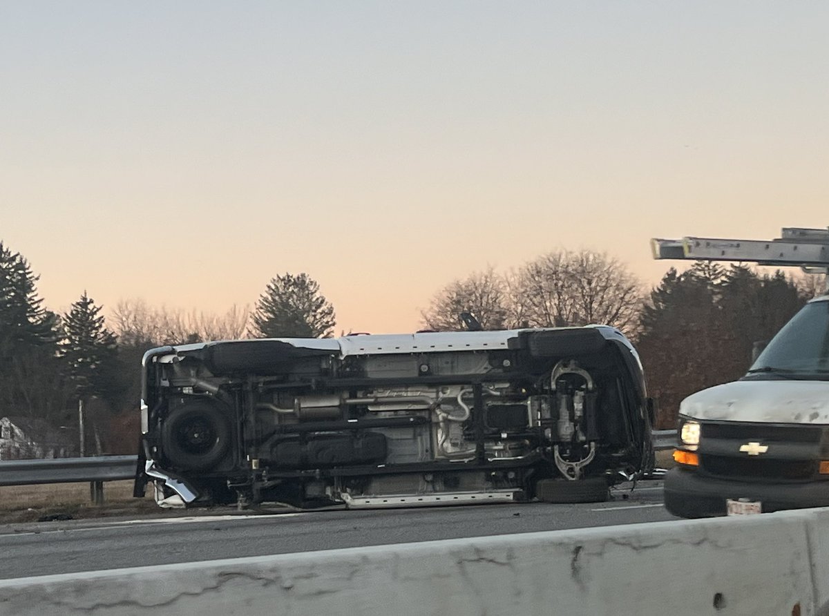 Pickup truck on its side on 128N in Lynnfield causing delays in both directions.