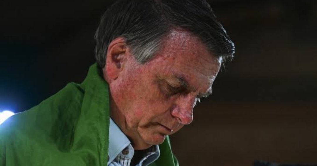 Dê a sua opinião! 
ACHA BOLSONARO SERIA CAPAZ DE ARTICULAR UM PLANO PRA M4T4R LULA E ALEXANDRE DE MORAES?