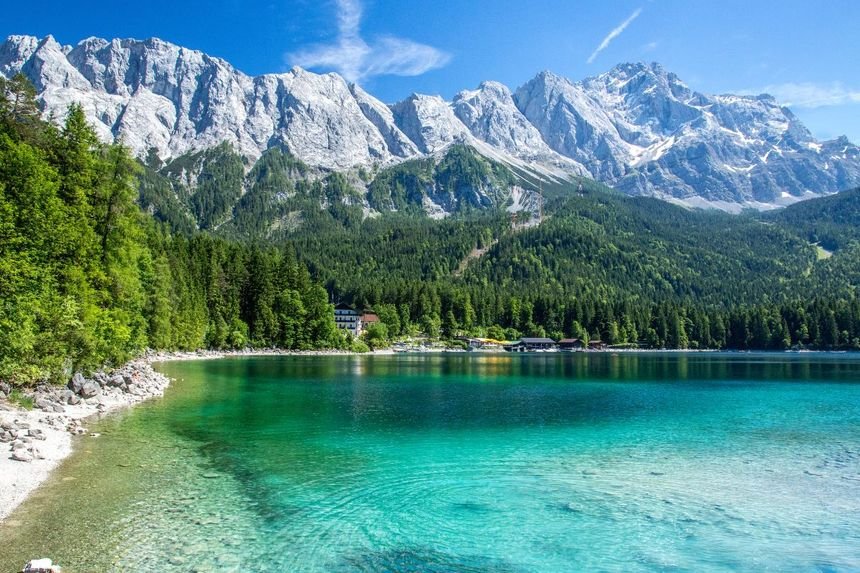 greggolfcourse's tweet photo. Eibsee.
#BeautifulGermany https://t.co/b99altrh9h