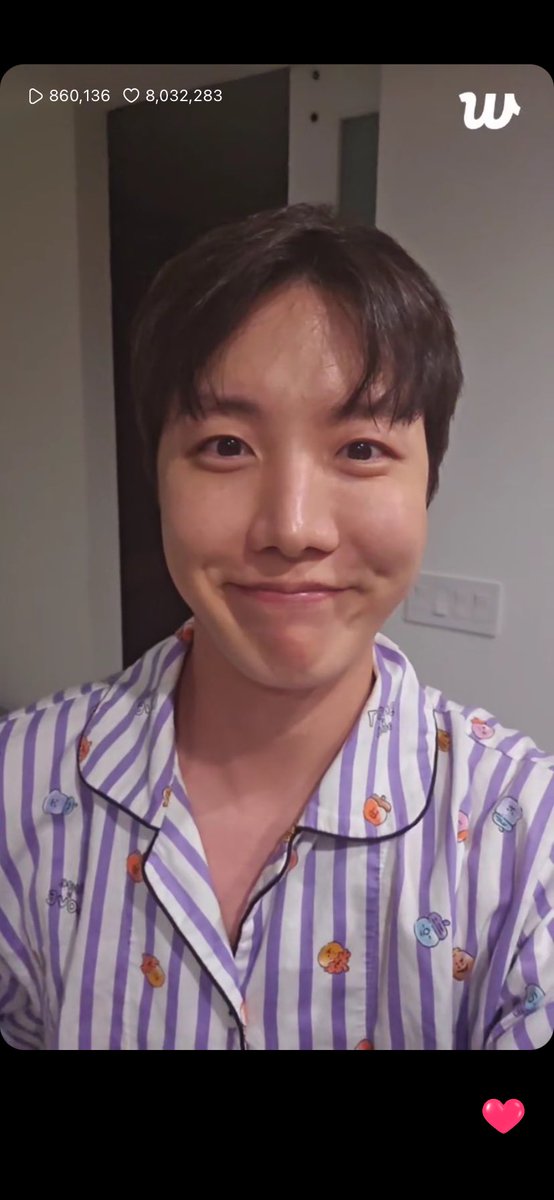 KakePop7's tweet photo. Oh My God!!! he’s so adorable https://t.co/Z79btjAs7O