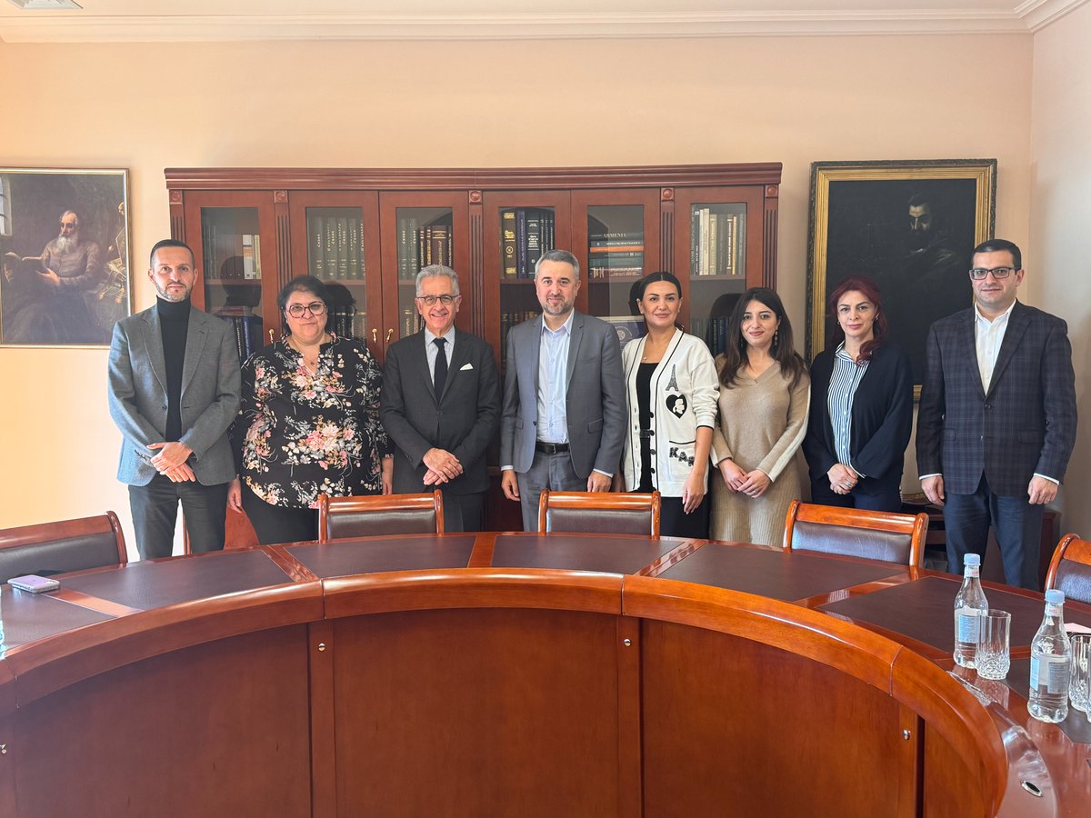 Foundation President Philip Advani and Executive Director at the National Institute of Oriental Languages and Civilizations Arno Geneva, Anna Leiloyan-Ekmalyan, the scientific director of the “Hishatakaran” NGO, toured the departments of Matenadaran.

shorturl.at/m9bvb