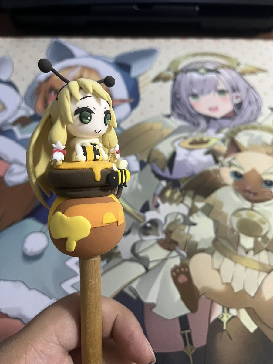ChutiwatU's tweet photo. Happy Birthday Kokudo Aya
🐝 💛 🎉🎂✨🍰
#yuyuyu 
#ゆゆゆい
#国土亜耶生誕祭
#国土亜耶生誕祭2024 https://t.co/mAKbIzn0tn