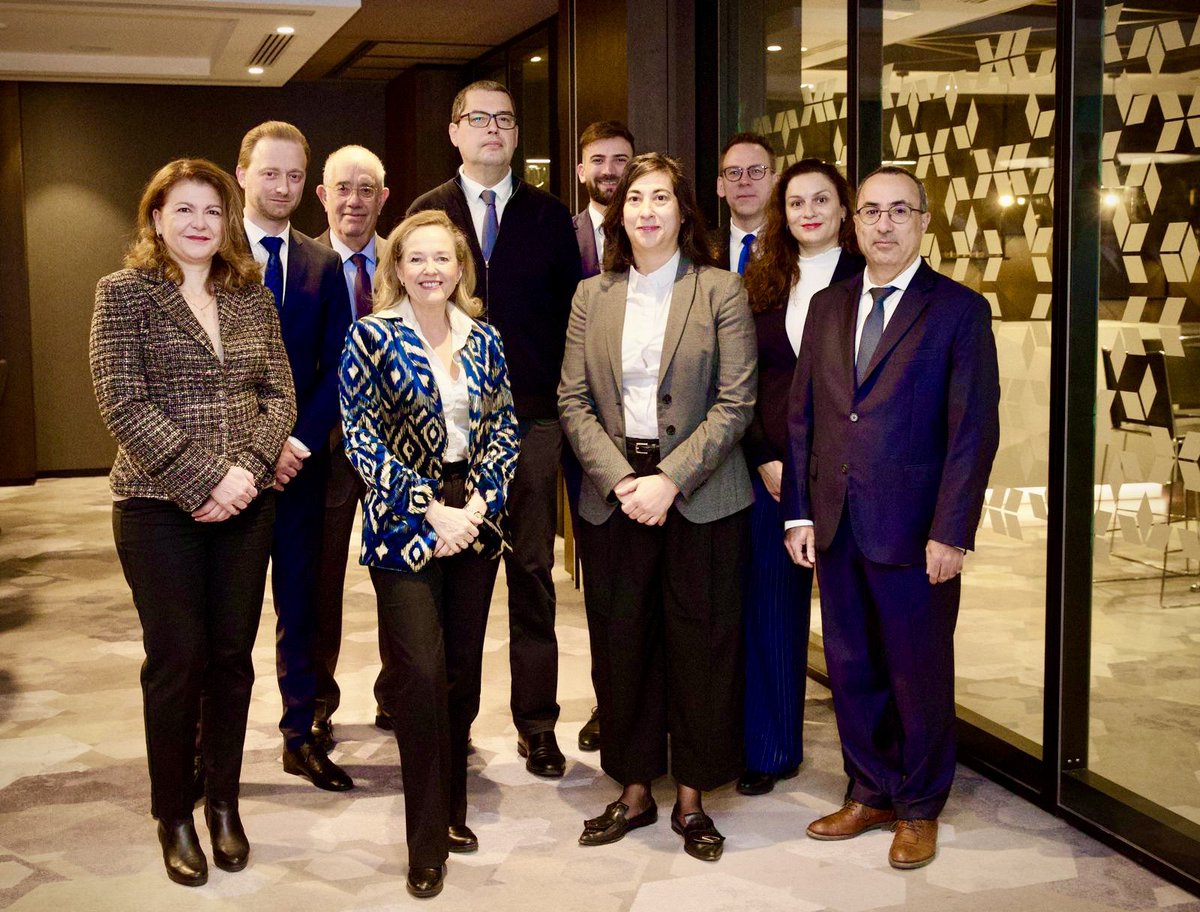 🇪🇺🇧🇬 Always a pleasure to meet <a href="/EIB/">European Investment Bank</a> Group colleagues!

Our office in Sofia plays a key role in supporting projects on the ground that make a real difference for Bulgarian citizens. 

Thank you to the head of office, Teodor Radonov, and the team for the warm welcome!