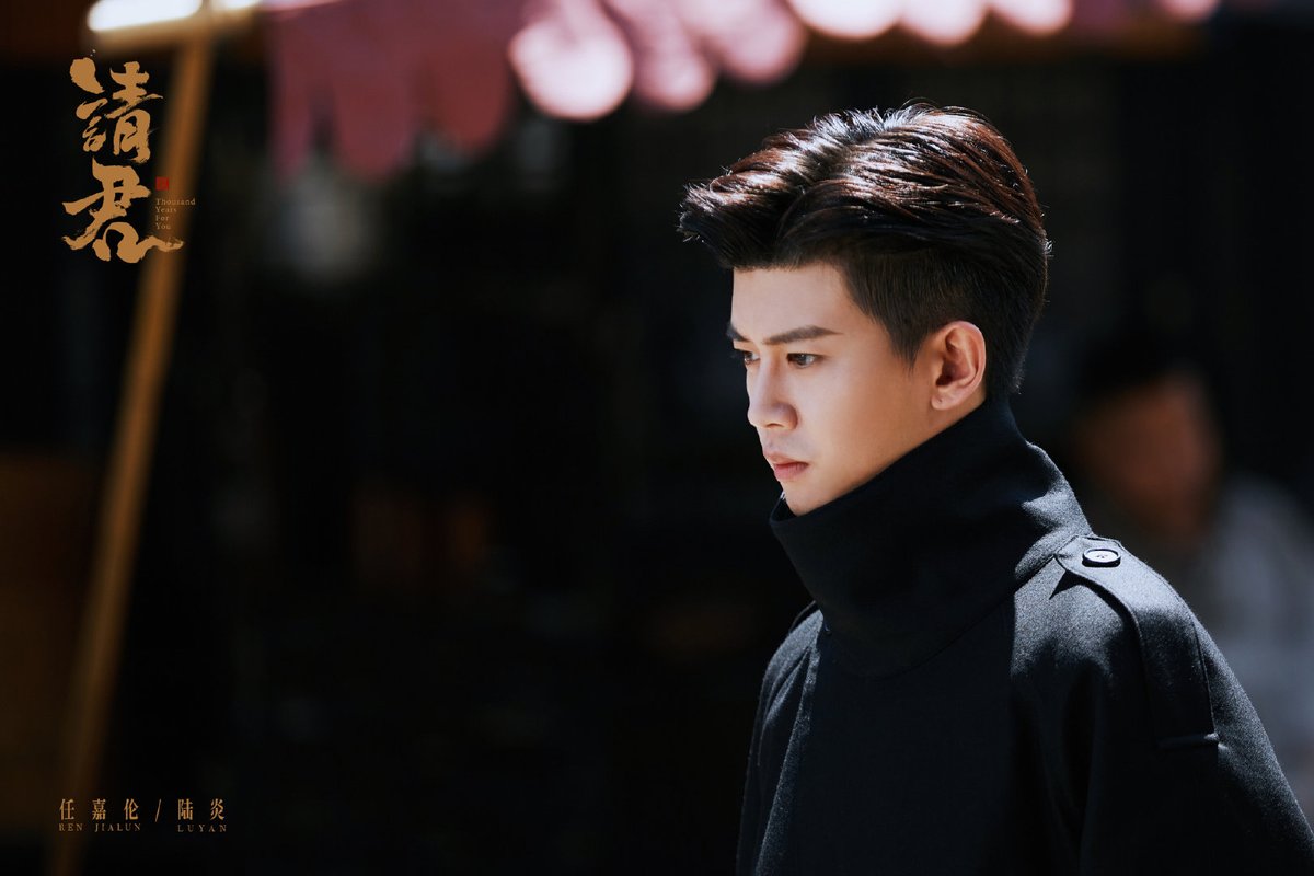 JINSIA52's tweet image. ซอรี่นะ ช่วงนี้มาถี่  มีเรื่องต้องอวด 🤣✌️

ตารางด้านล่างเป็นตารางยอดดูละครยุคสาธารณรัฐ โดยเป็นละครที่มียอดดูเฉลี่ยต่อตอนเกิน 40 ล้าน เริ่มปี 2020

#เหรินเจียหลุน แสดงไป 2 เรื่อง และทั้ง 2 เรื่องก็ติดชาร์ต 

อันดับ 4 #รักข้ามสหัสวรรษ ฉายเมื่อ 05-09-2022 ยอดดูเฉลี่ย 41.94…