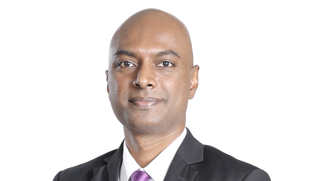 lbnbusinessnews's tweet image. First AI-enabled Annual Report Analyzer by Softlogic Life with bold Tech Features
tinyurl.com/2d3om752
#SoftlogicLife #AI #AnnualReport