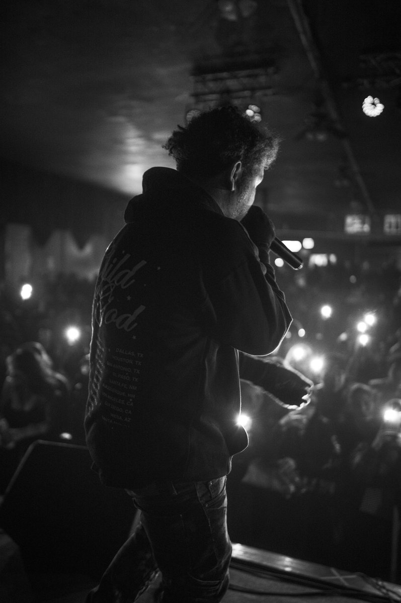 jmbernicle's tweet photo. @LeicaCameraUSA M11 
@thypoch Simera 28/35

Child of god tour
@TylaYaweh @PHORAONE https://t.co/fyeOkwTkTf