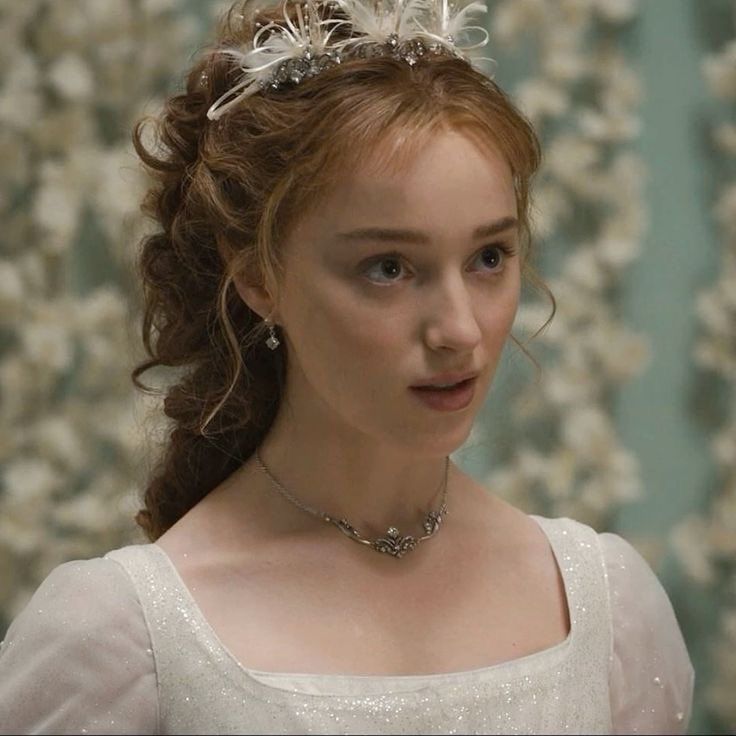 dynevorfilm's tweet photo. dare i say daphne bridgerton.. https://t.co/E56uRGeMj6
