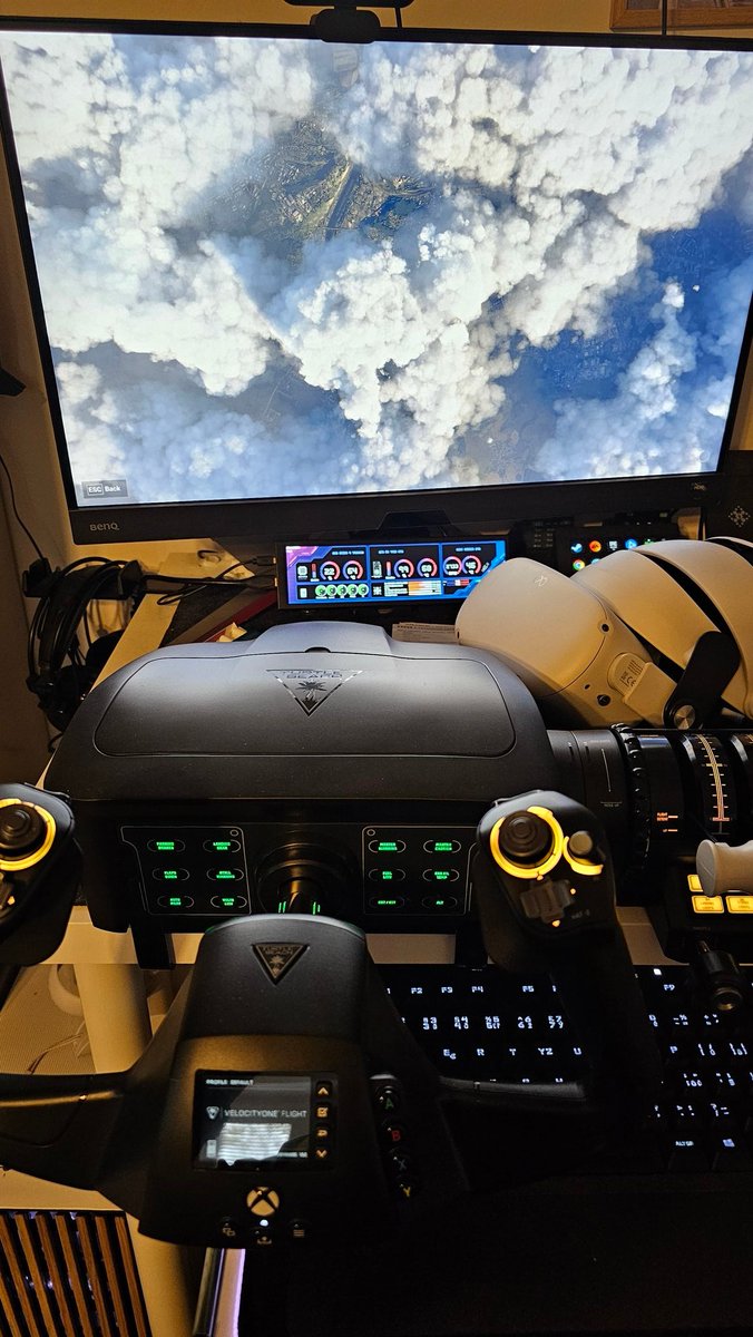 dubovy_palec's tweet image. Tak se mějte 🤣 #MFS2024