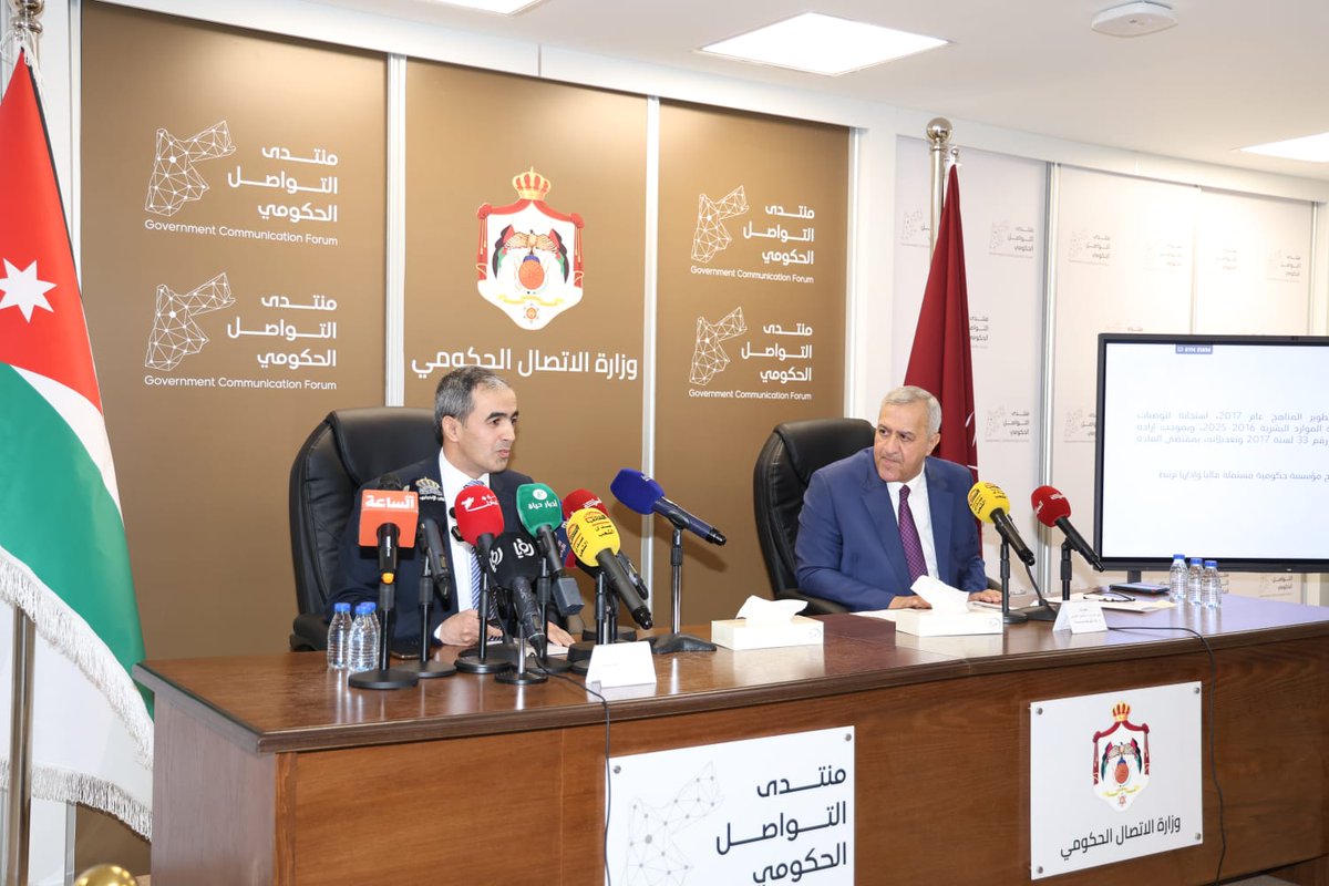 MoGC_JO's tweet photo. بدء لقاء منتدى التواصل الحكومي بعنوان  "المركز الوطني لتطوير المناهج: الإنجازات والتطلعات".
البث المباشر:
https://t.co/9GQNQKiic6

#الاتصال_الحكومي
#منتدى_التواصل_الحكومي
@NCCD_JOR https://t.co/IKneDc32IX