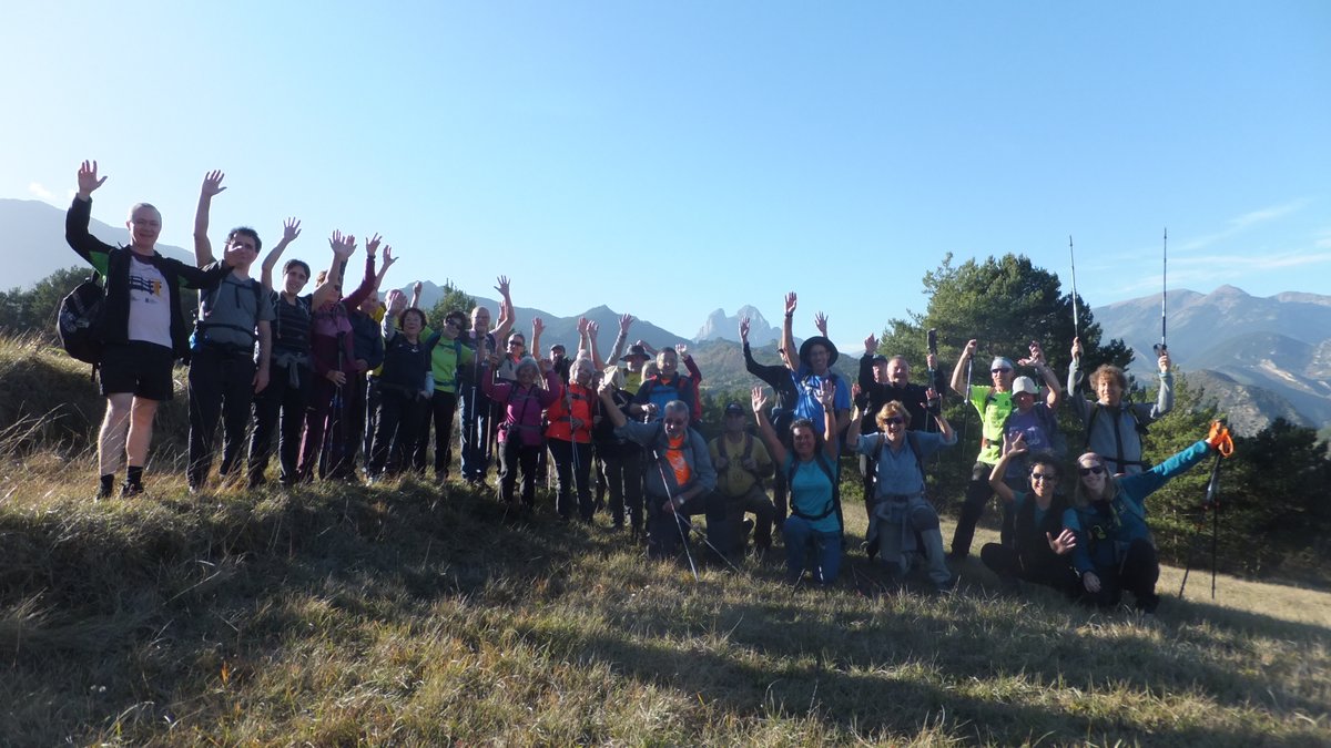 📸  Sortida pels cingles de Vallcebre conjunta amb <a href="/ceolot/">CEOlot</a> on vam poder gaudir d'una jornada espectacular guiada per @vioguia, gran coneixedora de la zona, gràcies a @toscagarrotxa i @pngarrotxa !

#geca #senderisme