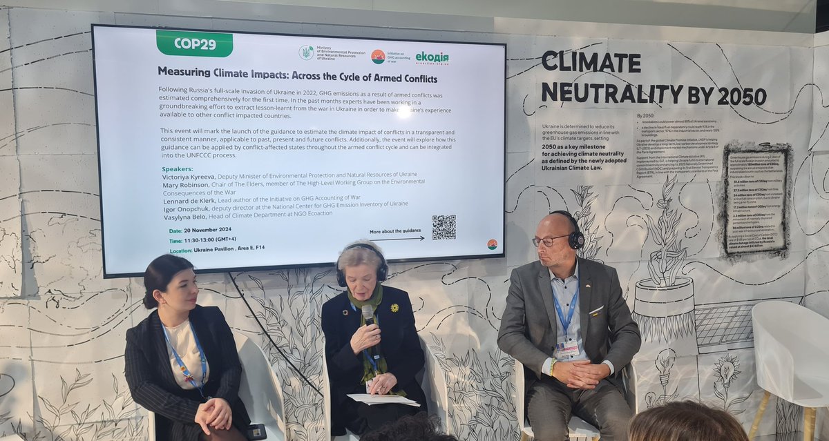 "The need for solidarity and long-term commitment to Ukraine has never been higher, and the world must step up." 

Mary Robinson meets Ukrainian Environmental Protection Minister Svitlana Hrynchuk at #COP29 and discusses the environmental impact of Russia's illegal war. 🇺🇦