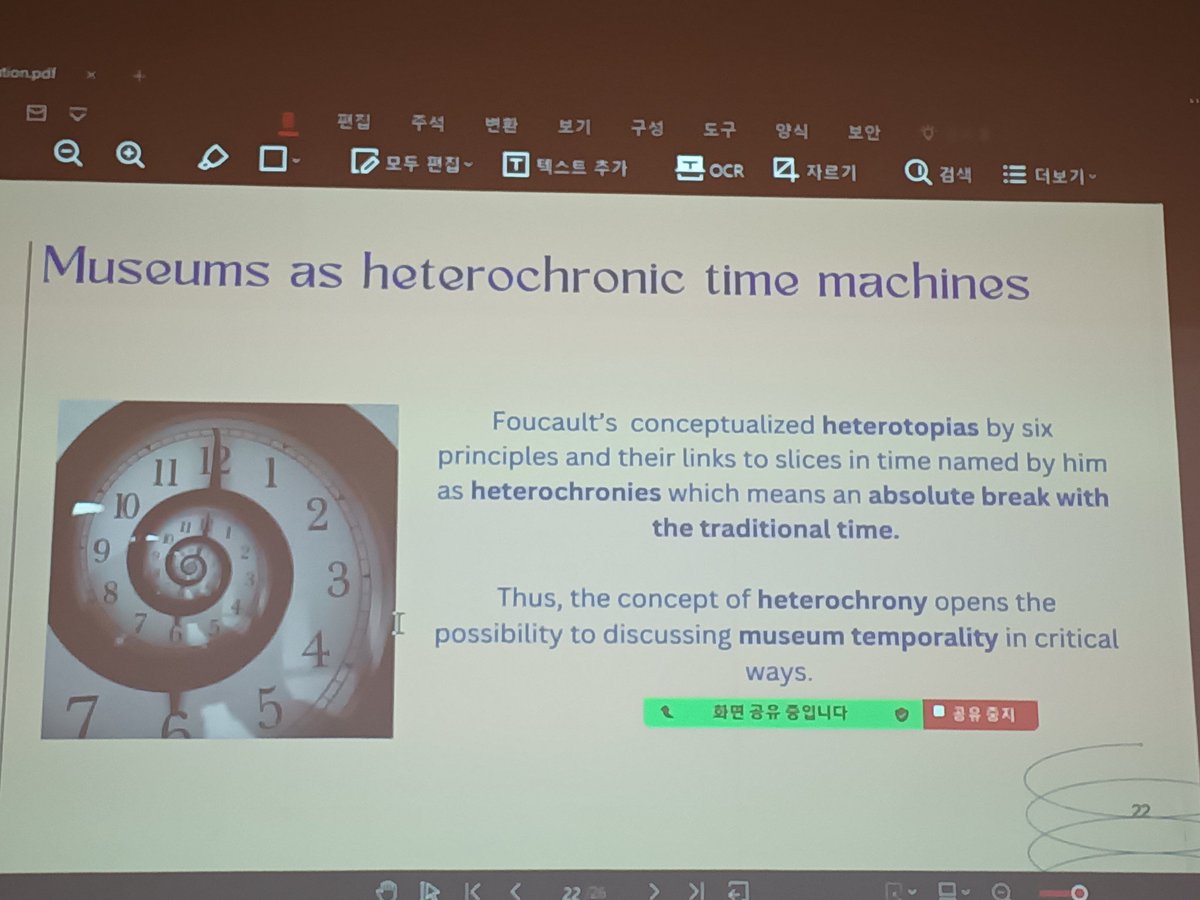 icomicmah's tweet photo. @IcomOfficiel Ayça Bayrak Ulug from Turkey speaks about her studies "museums as time machines" https://t.co/Lz59ZT9mXD