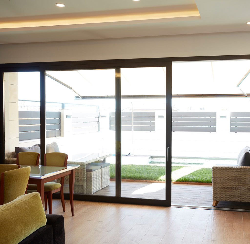 SGFARQUITECTURA's tweet photo. La luz natural transforma nuestros espacios, mejora el bienestar y reduce el consumo energético ☀️ ¡Maximiza la luz en tu hogar y crea un ambiente más acogedor! 

#SGFAgoraArquitectura #TransformaTuHogar #Reformas #Arquitectura https://t.co/z55gIOPWJj