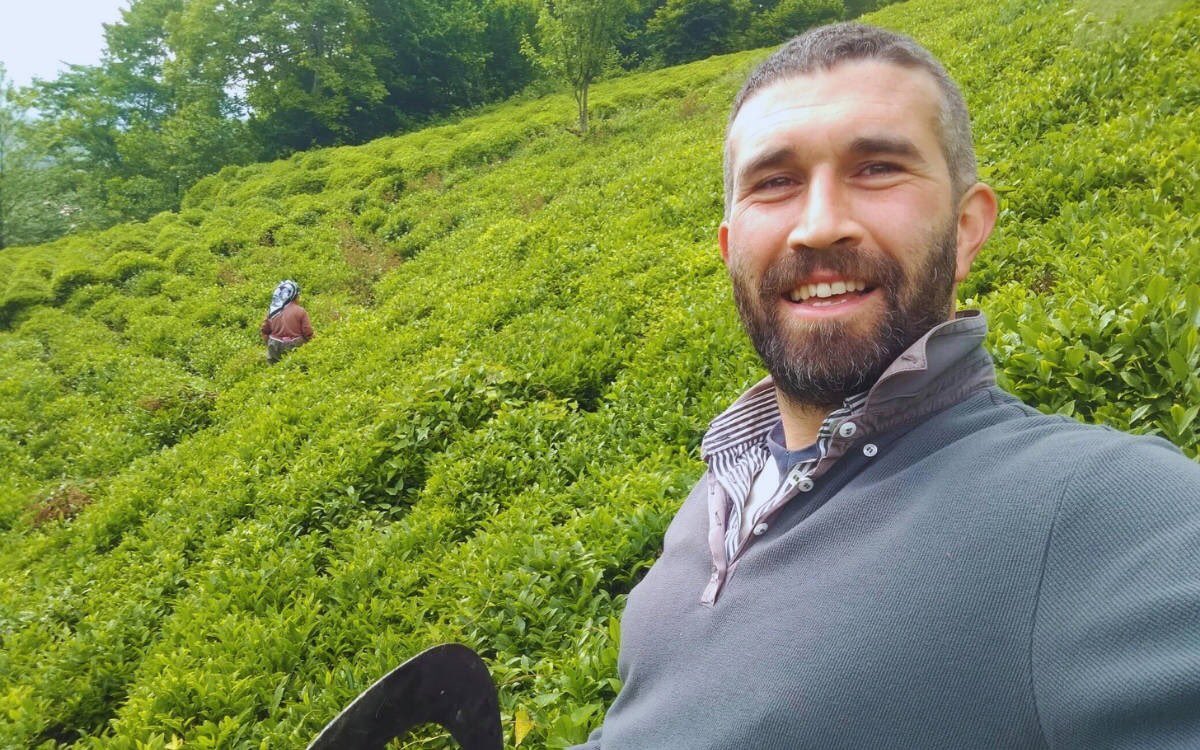 “Silah benim kimi istersem onu vurur” diyen Fikret Merttürk serbest. 

Dursun Ali Koyuncu yaşam alanlarına sahip çıktığı için 74 gündür tutsak.