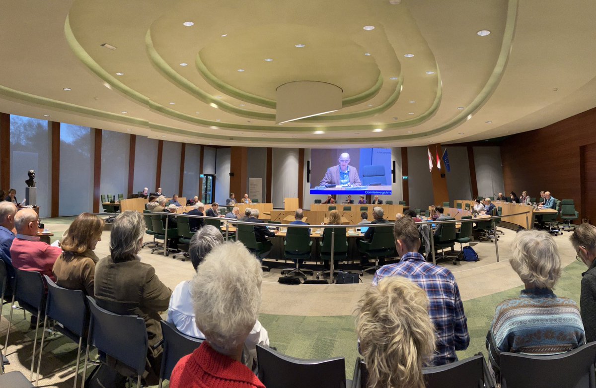 Terug in het provinciehuis van Drenthe. Namens <a href="/wmdwater/">WMD</a>. Vandaag wordt gesproken over de bescherming van grondwater. Zie ook: wmd.nl/nieuws/bescher…