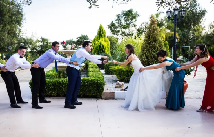 SalonAzahar's tweet photo. https://t.co/oxjlvTrVn9

🌸💍 ¡Marzo, el mes perfecto para tu boda! 💍🌸

La llegada de la primavera aporta un toque mágico a cualquier celebración. 🌷 En Salón Azahar, hacemos de tu boda en marzo un evento inolvidable, con decoraciones únicas y ofertas exclusivas https://t.co/psLx5lFnH3