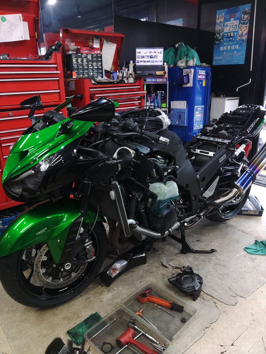 lightning_p38's tweet image. #ZX14R
#MT01
#VTR250
#FZ250FAZER