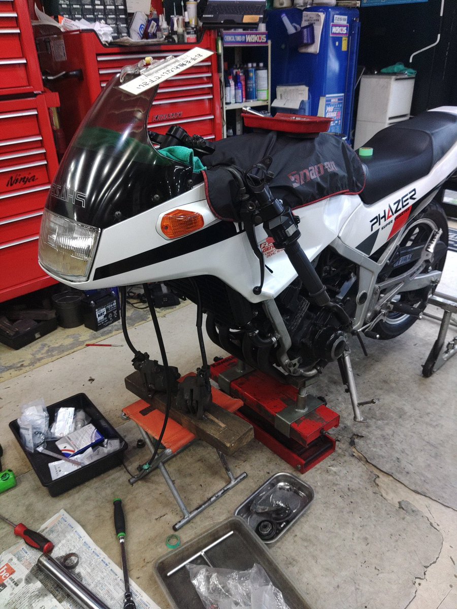 lightning_p38's tweet image. #ZX14R
#MT01
#VTR250
#FZ250FAZER