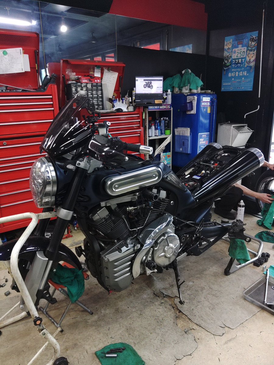 lightning_p38's tweet image. #ZX14R
#MT01
#VTR250
#FZ250FAZER