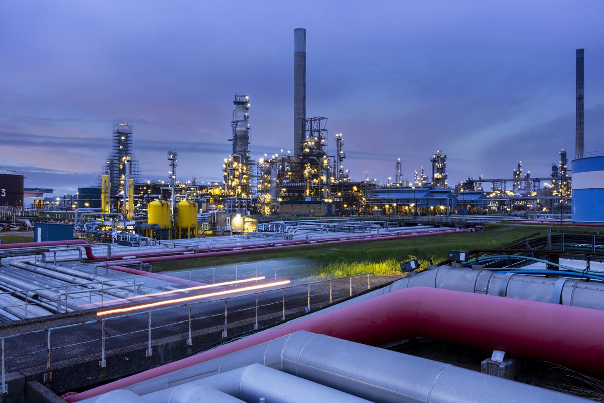 Vacature: Reliability Engineer Electrical Systems
Als Reliability Engineer Electrial Systems werk je aan het duurzaam onderhouden en verbeteren van de elektrische systemen en installaties in onze raffinaderij. 
Bekijk de vacature: zeelandrefinery.nl/vacature-relia…