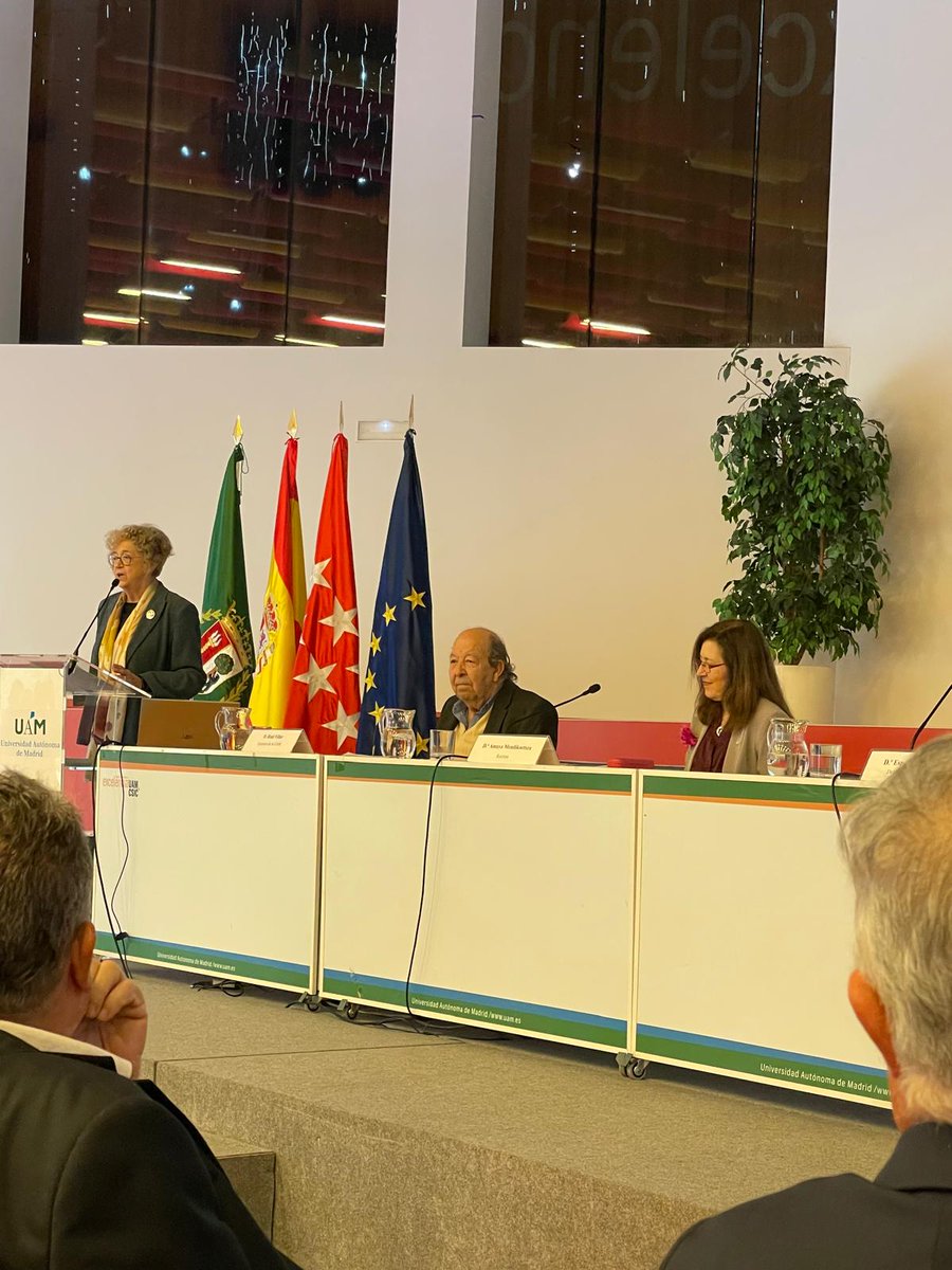 Facultad de Derecho | UAM (@derecho_uam) on Twitter photo La vicedecana de relaciones internacionales e igualdad ha acudido esta mañana al acto del XXV Aniversario de la Defensoría Universitaria de la UAM La vicedecana de relaciones internacionales e igualdad ha acudido esta mañana al acto del XXV Aniversario de la Defensoría Universitaria de la UAM