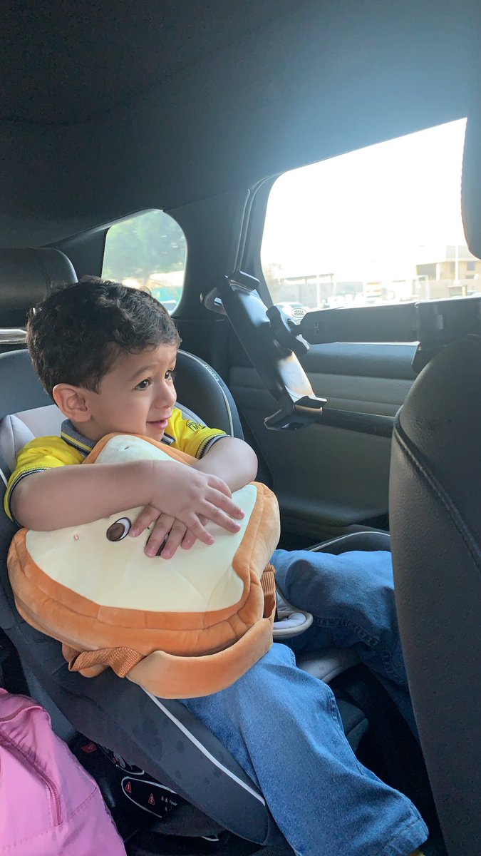 #اليوم_العالمي_للطفل 
اليوم اول يوم دوام لملاكي الصغير نواف 
اللهم إني اسالك يا حي ياقيوم أن تصلحه وتبارك في اللهم أجعله قرة عيني والديه وانبته نباتًاحسنا وأعذه من الشيطان الرجيم وأحفظهم بحفظك