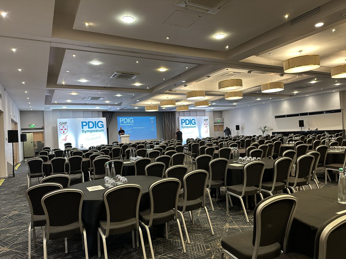 Lindsaymcc2001's tweet photo. One hour to go and expecting a full house #PDIG https://t.co/LAqM7UyrWF