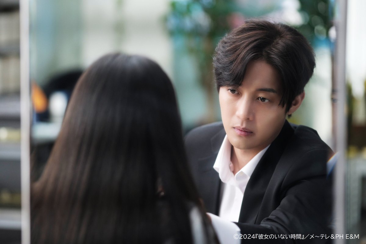 ドラマ「#彼女のいない時間」第3話、本日深夜放送！💚
 
一夜を共にした翌日、少女はウンテ(#キム・ヒョンジュン)を色々な場所へ連れていく…
 
第3話 11月20日(水) 24:20～
 
メ～テレ(愛知・岐阜・三重) ※TVerで見逃し
Lemino(配信限定完全版)も同時配信！
 
詳しくは▶ nagoyatv.com/twh/