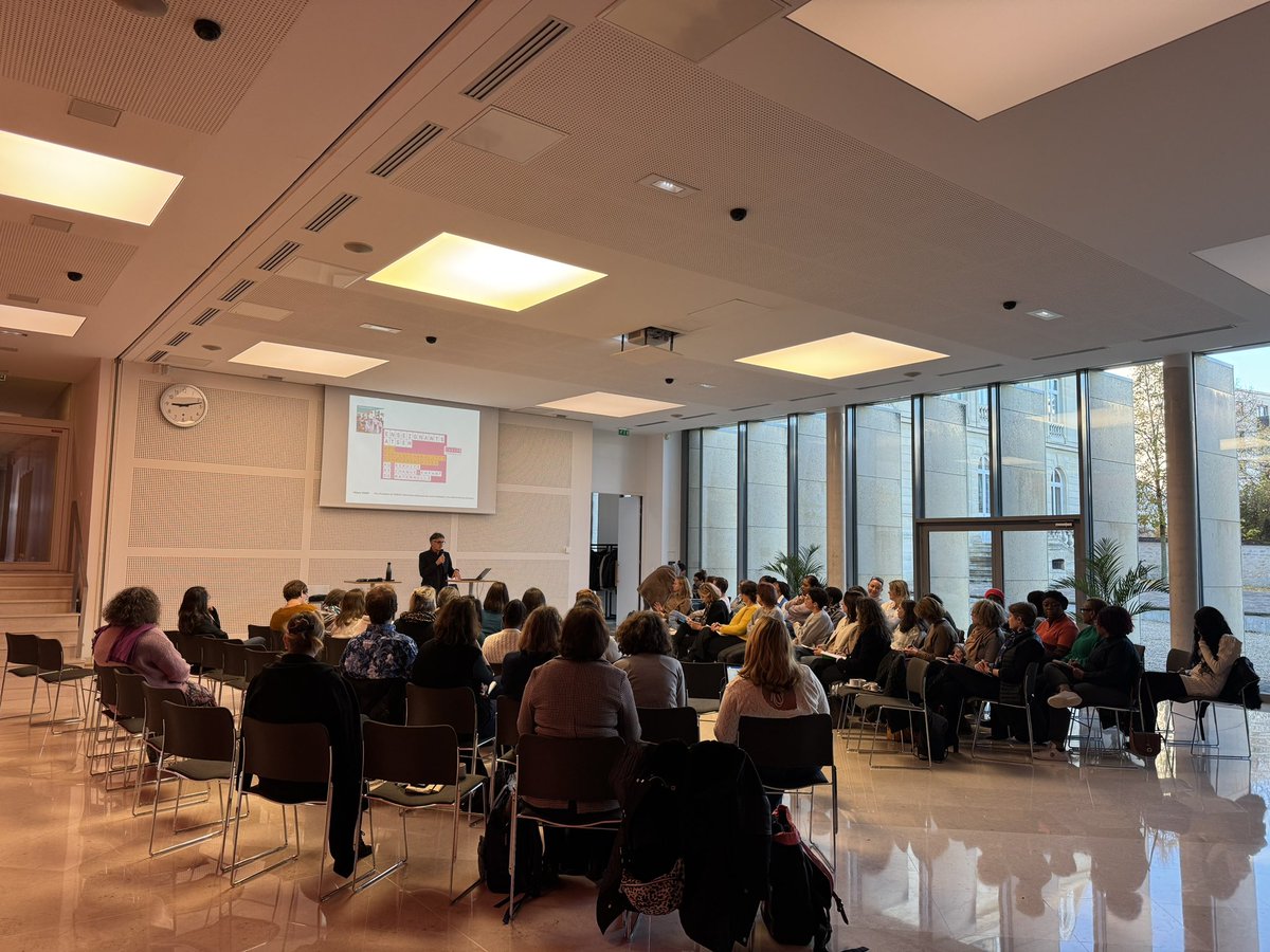 #planmaternelle #formationPE/ATSEM #villeSceaux
➡️ conférence de Th. VASSE
➡️cultures professionnelles complémentaires 
➡️ faire équipe au service des apprentissages et de l’épanouissement des jeunes élèves <a href="/f_fulgence/">Frédéric Fulgence</a> <a href="/AbitbolMyriam/">Myriam Abitbol</a> <a href="/emmanuel_neil/">NEIL Emmanuel IEN- ADASEN Hauts de Seine 🇨🇵🇪🇺</a> <a href="/acversailles/">Académie de Versailles</a> <a href="/SophieAvignon/">AVIGNON Sophie</a>