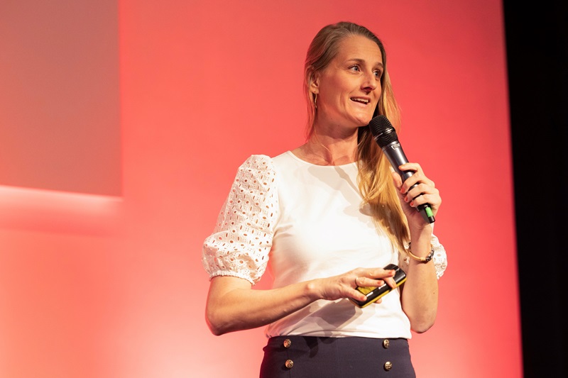 FLOORFORUMINTER's tweet image. First speaker announced for #Flanders_Flooring_Days
What does colour mean for your products?
In addition to networking, Flanders Flooring Days is all about new information and inspiration, both from the companies participating and through 

Read more on tinyurl.com/bdehfj4f