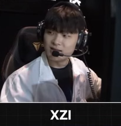 xzi_ow's tweet photo. 프로핏츠에이드를 응원해주신 서울 팬분들 감사합니다. 덕분에 버스 좀 타고 우승했습니다
지스타컵에서 초청해주신 덕분에 약 2년만에 다시 오프라인 경기를 가져서 재밌었습니다. 팀원전부 다 고생했고 잊지 않고 응원해주신 분들도 너무 감사하고 또 이런 기회로 찾아 뵐 수 있었음 좋겠네요 gg! https://t.co/WuXybFsYAO