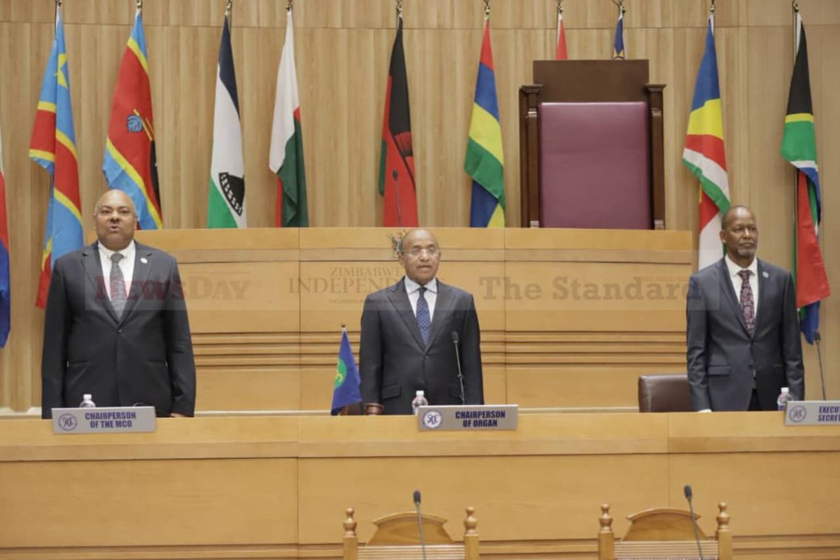 thestandardzim's tweet photo. #FOLLOW
π΅We give you #LIVE updates from the SADC Extraordinary Summit of Heads of State and Government in Harare, Zimbabwe.
#ExtraOrdinarySummit https://t.co/hdG87aGoq3